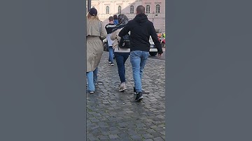 😱 ATTTENTION PICKPOCKET IN ITALY, CAUGHT ON CAMERA! #Pickpocket #Rome #Italy #Viral #ViralVideo #Fyp