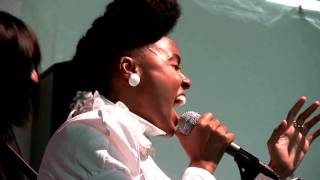 Video thumbnail of "Janelle Monáe: "Cold War" (Acoustic @ Outside Lands 2010)"