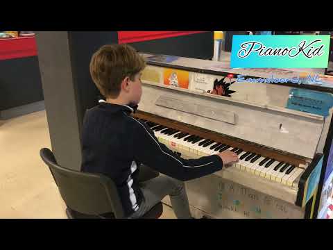 PublicPianoKid playing in Emmeloord, NL again :)