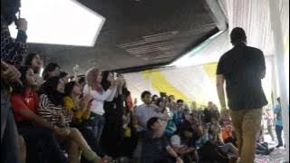 Live Performance Tulus - Teman Hidup