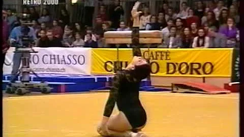 Annik SALTZMANN (SUI) floor - 2000 Arthur Gander m...