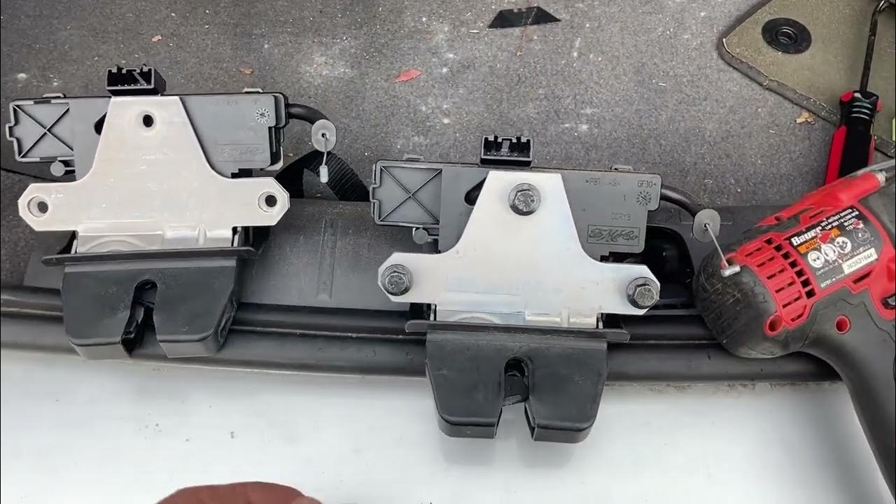 20052011 Volvo S40 Trunk Latch 5 Pin vs. 4Pin Comparison YouTube