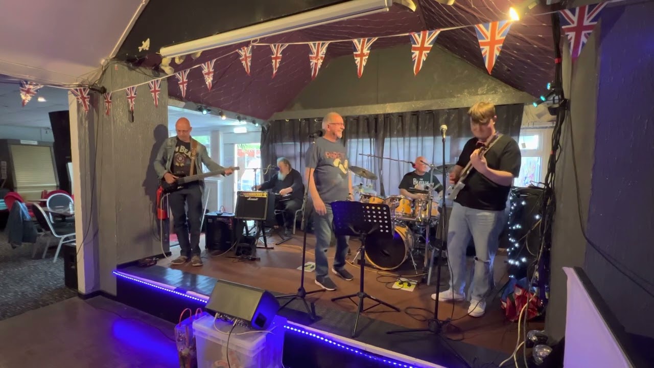 Queens 70th jubilee Grove Club jam Night30/5/2022 YouTube