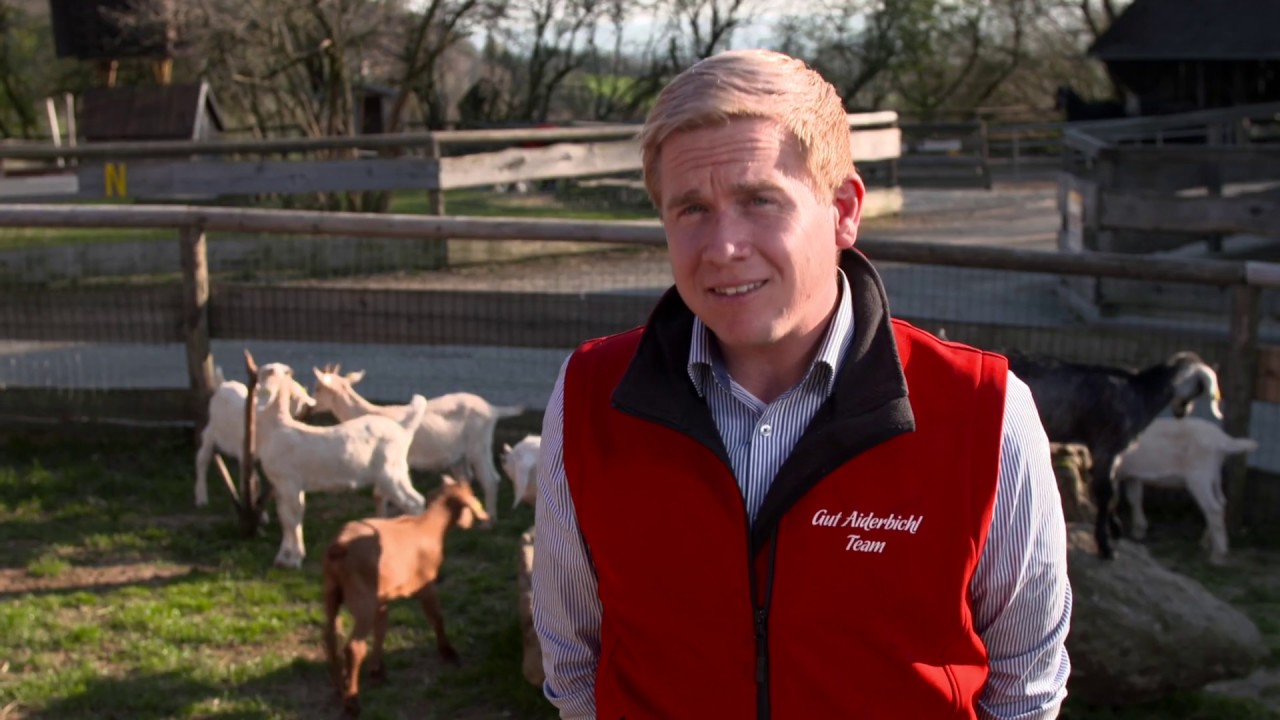 15 gerettete Ziegenbabys auf Gut Aiderbichl Deggendorf