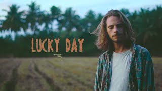 Video voorbeeld van "Naâman - Lucky Day (Official Lyric Video)"