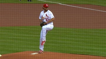 CHC@STL: Wainwright fans six over five innings