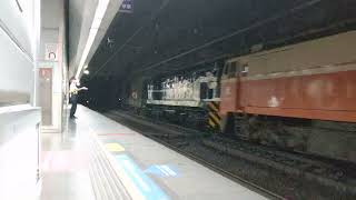 7502次 貨物列車 松山通過（E311+R122+守）