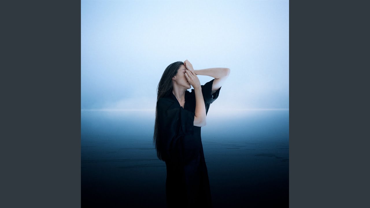 Chiara Dubey's "30" mesmerizes with ethereal soundscapes and a journey of self-awareness