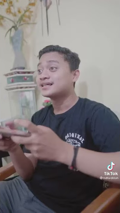 Terlalu jujur (dari tiktok) sebut saja dayat.!!!!!!