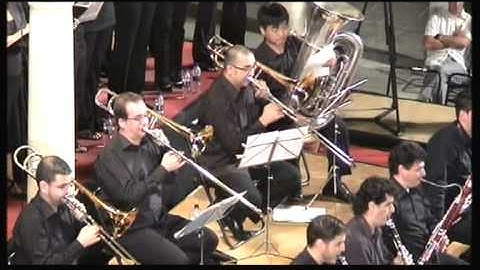 Powell. Chicken Run. Building the crate. 2000. 2007.07.21