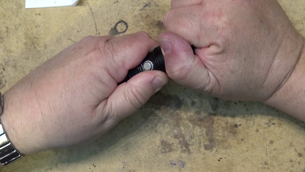 Thrunite TN 12 2016 version review and drop  & water test