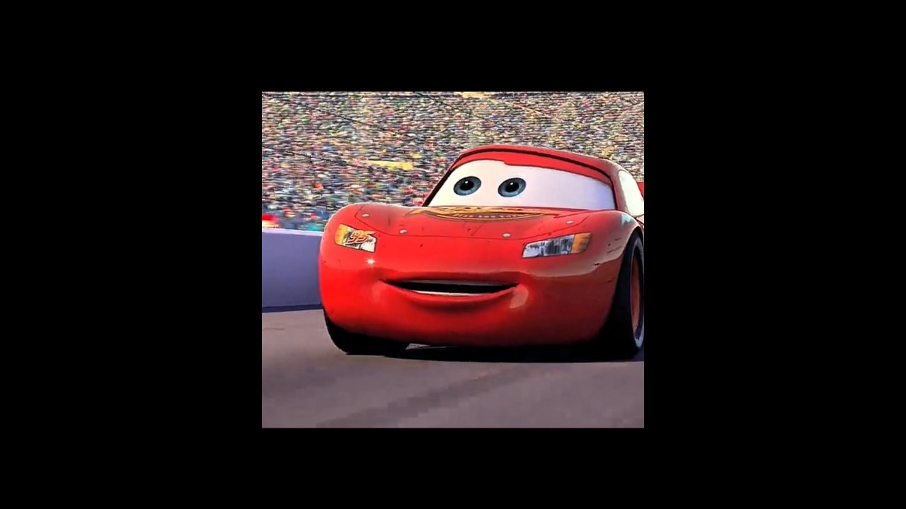 heroic moment of Lightning McQueen #movie #cars #pixar #disney #animation #mcqueen #shorts #fyp