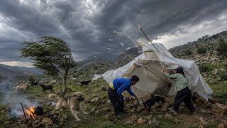 🌪️ Severe Storm in the Zagros Mountains | Hard Nomadic Life and Struggle to Survive