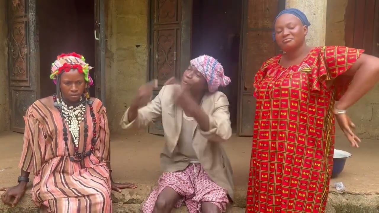 Retour de Assimi Goïta président de la transition 😂😂