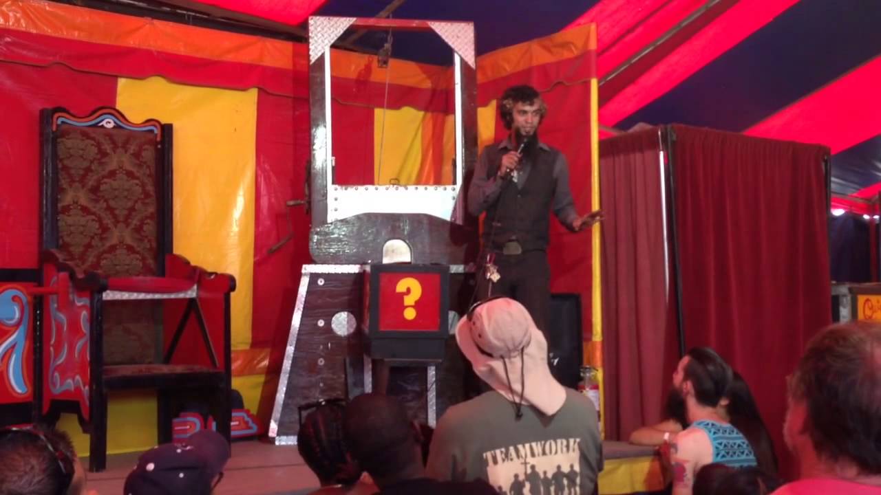 Woman gets her head chopped off YouTube