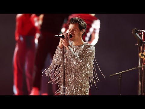 GRAMMYs: Watch Harry Styles’ Performance