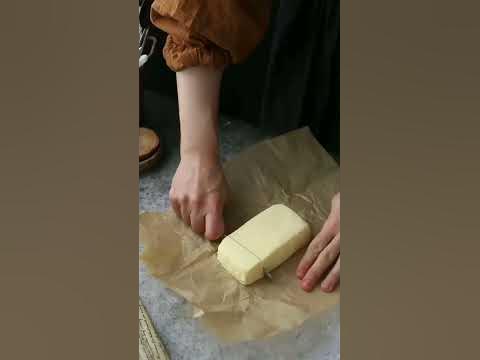 Ручная маслобойка для приготовления сливочного масла дома. - YouTube