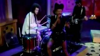 Noisettes - Wendy Williams Show
