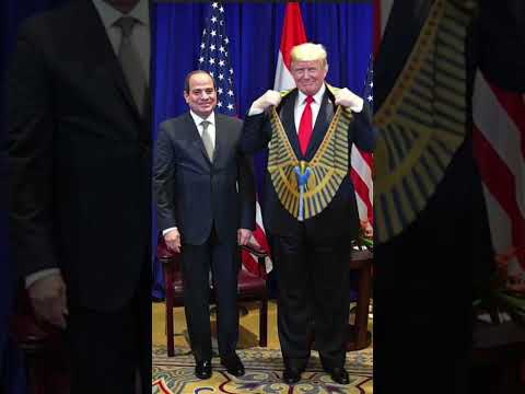 السيسي يهدي ترامب قلاده النيل السلام