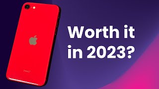 The iPhone 11 for $100 - iPhone SE (2020) - Worth it in 2023? (Real World Review)