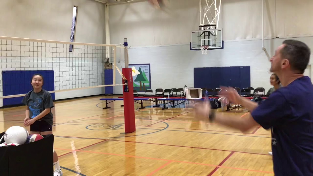 Practice Hitting and Serve Receive with Vollyball Club Players - YouTube