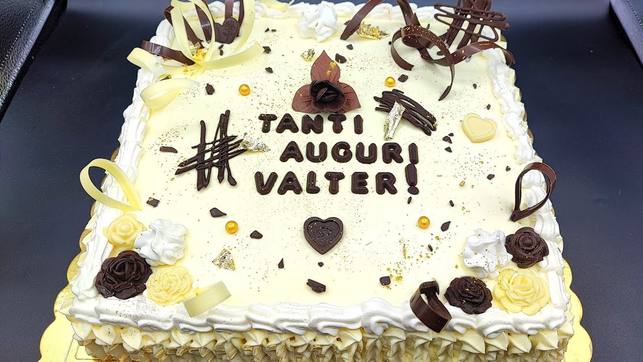 torta compleanno grande con crema e cioccolato