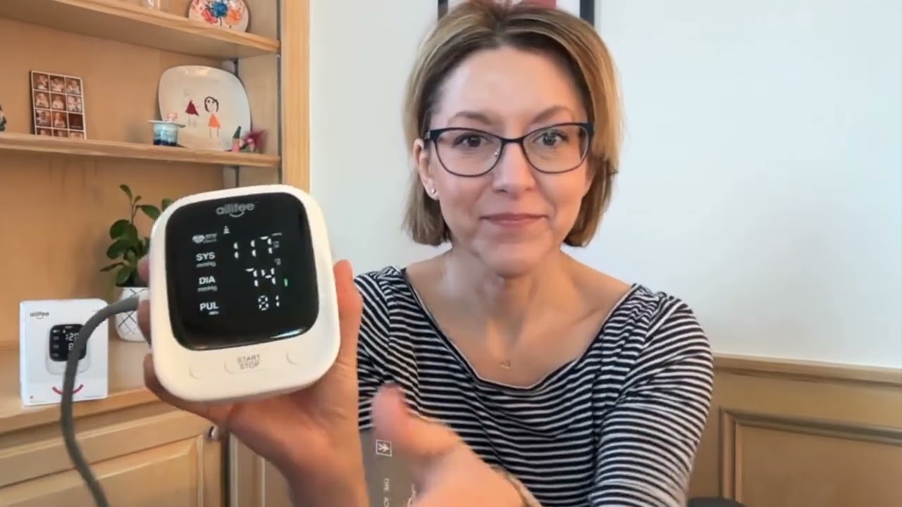 Демонстрация простого в использовании тонометра Ailifee.
