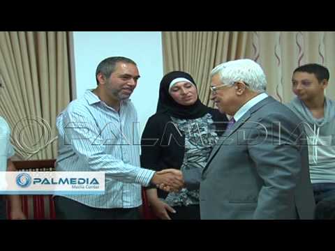 لقاء الرئيس محمود عباس مع عائلة الشهيد محمد ابو خضير في مقر المقاطعة 7 07 2014