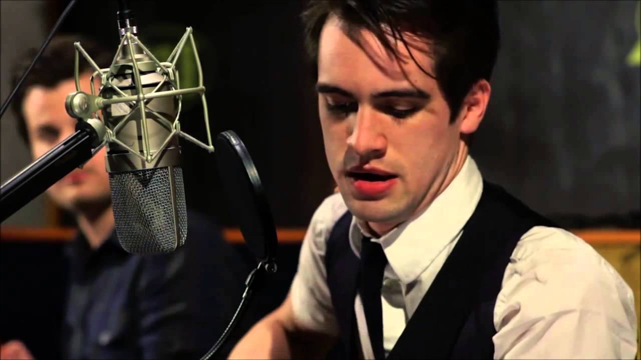 The Ballad of Mona Lisa (Acoustic)- Panic! At The Disco - YouTube