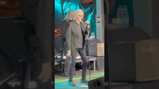 Three Dog Nights Danny Hutton At 82 Performs Black And White Live A Timeless Clic