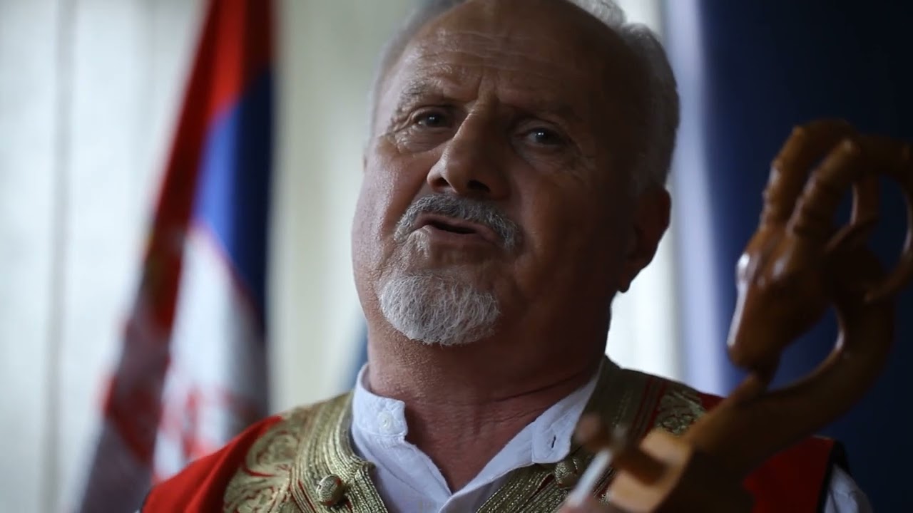 Диоба Јакшића - изводи Бошко Вујачић (о песми, о законима епске песме, значењу речи, интонацији)