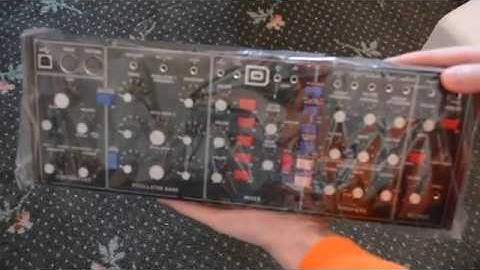 Behringer Model D Unboxing and Messing Around
