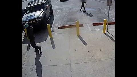 Aggravated Robbery DW  HPD case#937675-18  7129 Scott