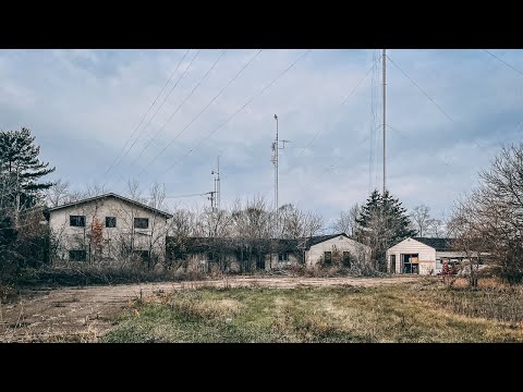 Radio Station in Illinois Abandoned in the early 2000’s
