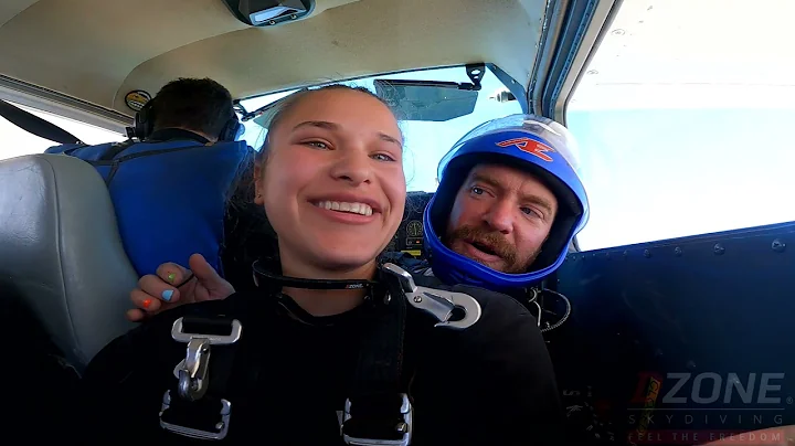 Cassie Castillo's DZONE Tandem skydive at Skydive ...