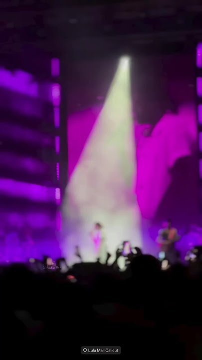 tharame tharame song Sid Sriram live #sidsriram #concert #calicut #new #tharametharame #song
