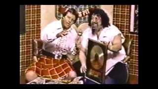 Piper's Pit with Captain Lou Albano (05-12-1984)