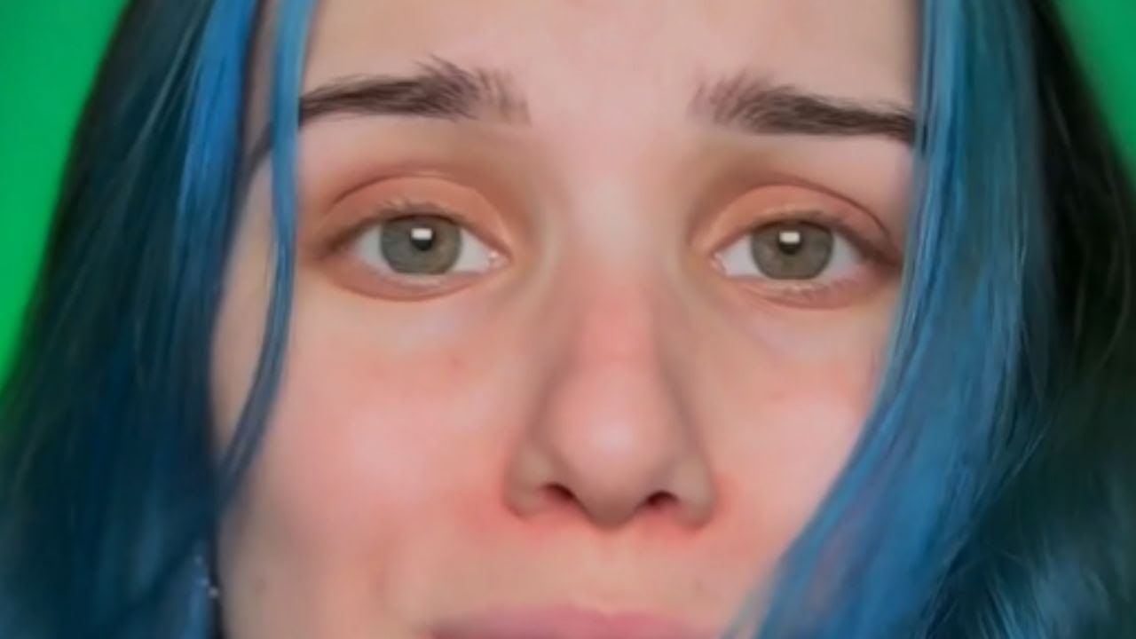 Makeup artist brushes herself into becoming Calitos from Rugrats *Character Makeup* || WooGlobe