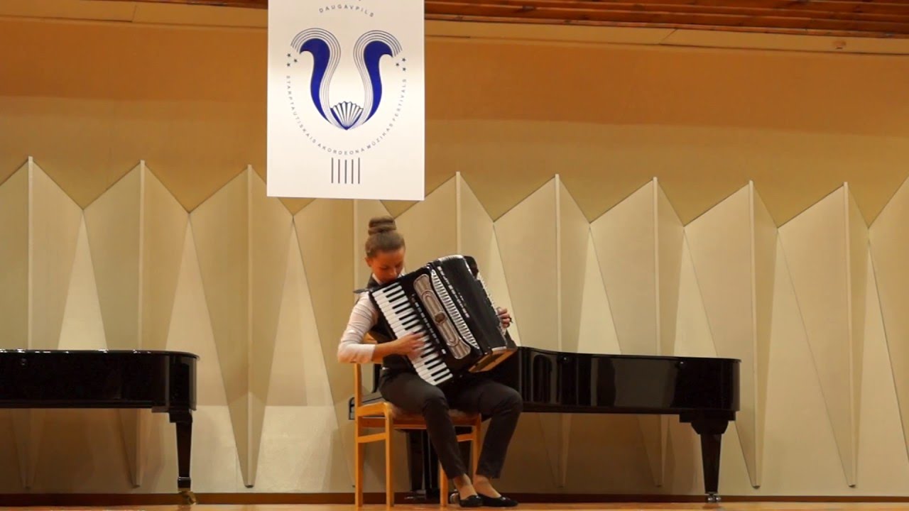 В. Зубицкий Болгарская тетрадь, Ф. Анжелис Ритмическая коробочка - Гайдукова Екатерина