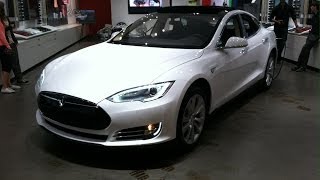 Hello everyone!!! i know i've done a tesla model s p85+ before put
this is the 60 and it gets started. i'd like to give special thanks of
park mea...