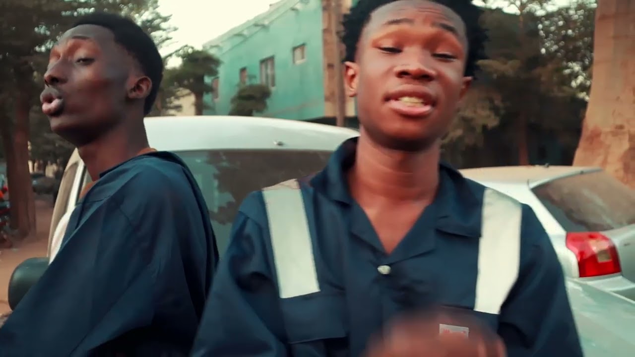 AVY KUSH x EDJI BLING - MOGOYA (Clip Officiel ) by AKP