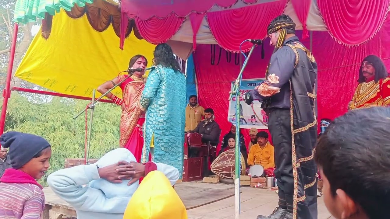 महारानी और  मंत्री की पिटाई सुबह सुबह बहुत मस्त सीन।।। किंग ऑफ नौटंकी 