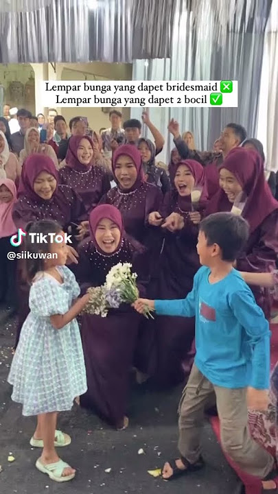 Lempar bunga yg dapat 2 bocil