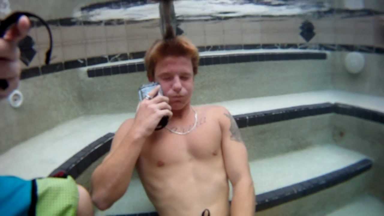 Underwater breath hold week 3 000216 (intense stomach contractions