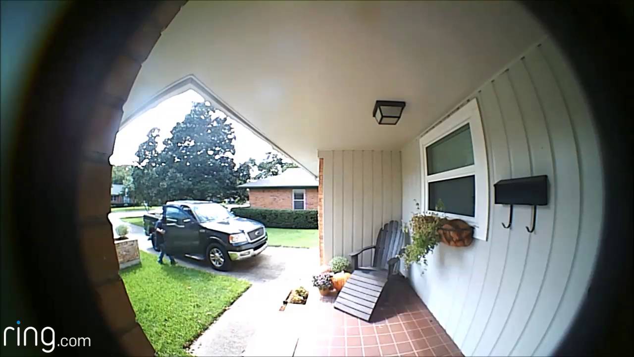 Package Theft on 10/10/16 - Dumont Dr. law enforcement today