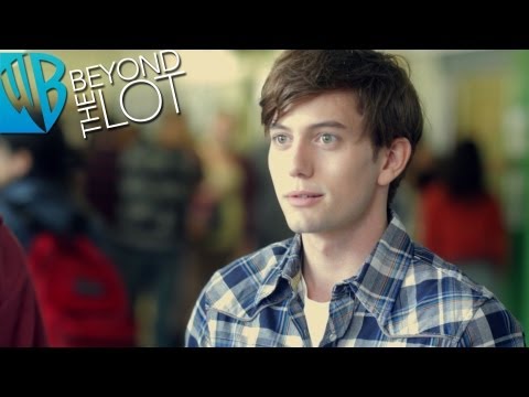 Vidéo: Valeur nette de Jackson Rathbone