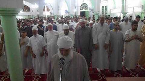 صلاة التراويح من مسجد السنة يوم  20رمضان 1437 هـ تلاوة عطرة من شيخ سي ميلود1