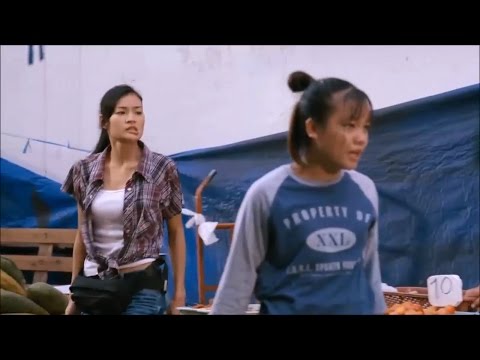 Sasisa Jindamanee: Muay Thai Giant (Fight Scene)