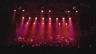 Gentleman & The Evolution - Intro/Distant Away [Live in Saarbrücken, Germany 5/5/2010]