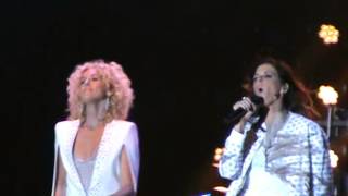 Little Big Town -  Turn The Lights On @ Country USA 2016